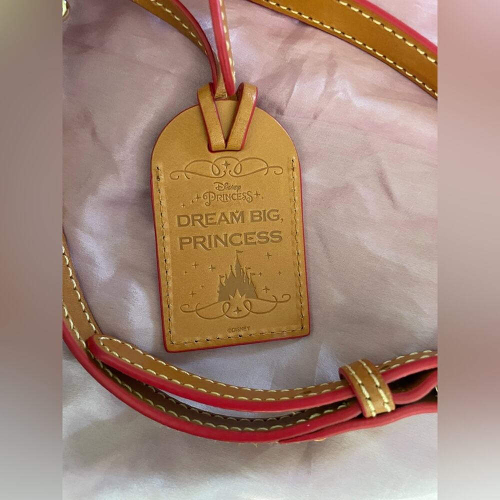 Snow White Dooney & Bourke (Paige) Crossbody - EUC - Picture 14 of 15